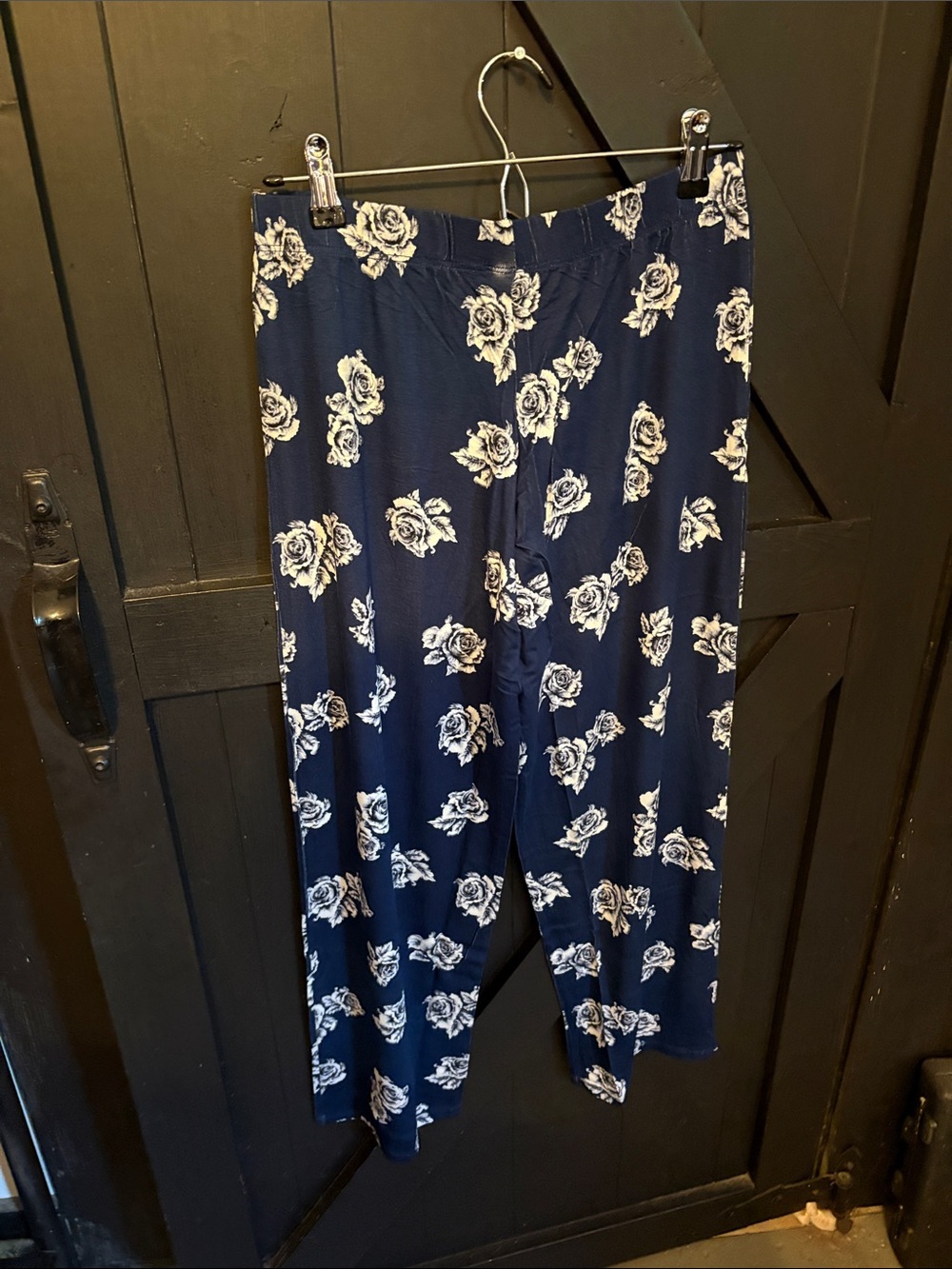 Cozy White V-Neck Top with Navy Floral Pajama Pants - Picture 9 of 9